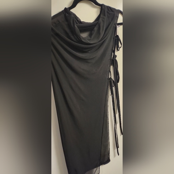 CAPE CLIQUE Printed Mesh Lace-up Maxi Skirt - Picture 3 of 5